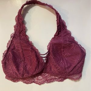 Gilly hicks brallete